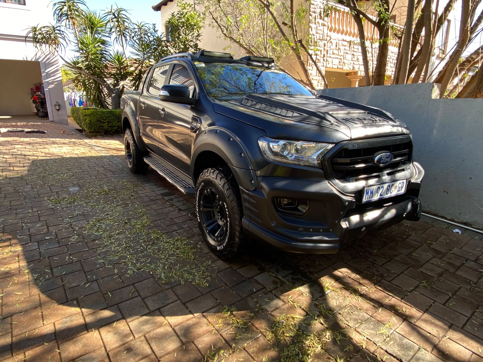 Ford Ranger sparkling clean with high gloss shine after detailing by OTG Mobile Detailing